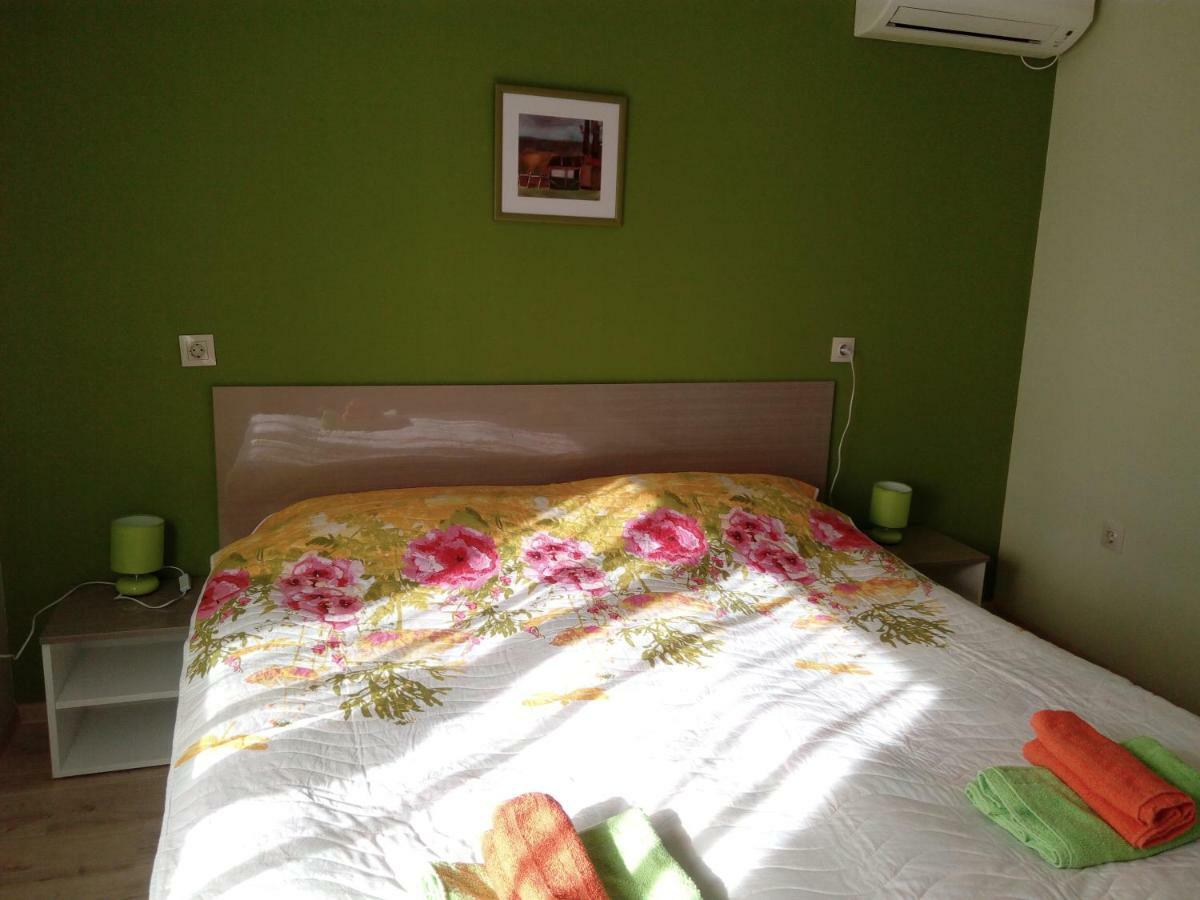 Rose Valley Guest House Kazanlŭk Exterior foto